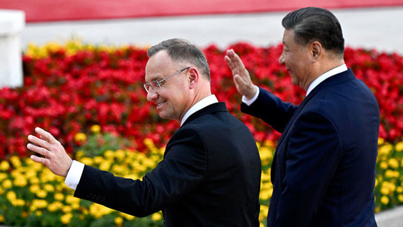 Си Цзиньпин и Анджей Дуда провели переговоры в Китае