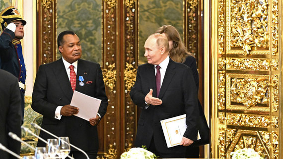 Президент Конго приехал к Путину в Москву