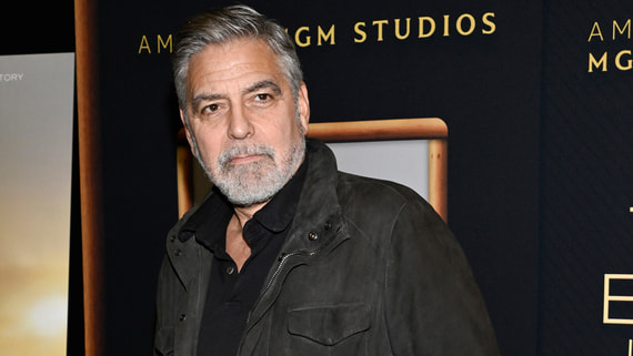 Клуни призвал Байдена отказаться от участия в выборах президента США