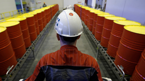 МЭА прогнозирует дефицит нефти на мировом рынке во втором полугодии