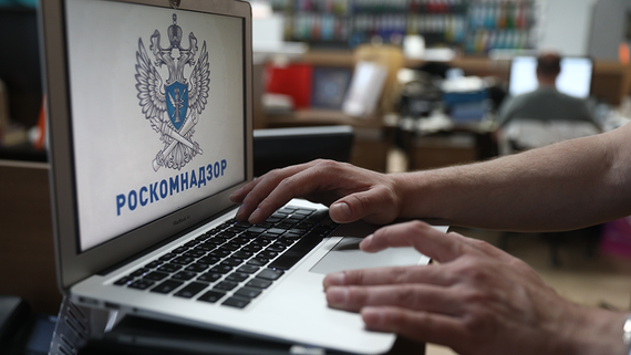 Роскомнадзор ограничил в РФ доступ к сайту с фанфиками «Фикбук»