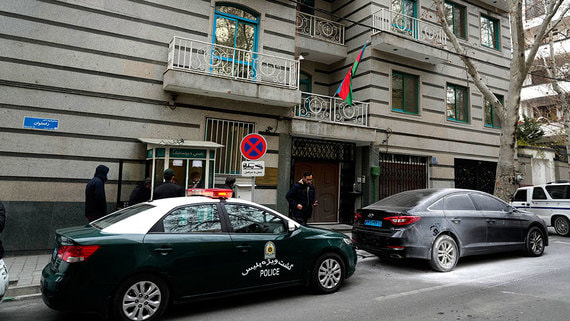 Посольство Азербайджана в Тегеране возобновило работу