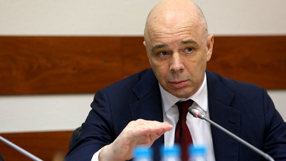 Силуанов не увидел связи между снижением порога продажи валюты и курсом рубля