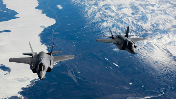 Nikkei Asia: США перебрасывают в Японию истребители F-35C