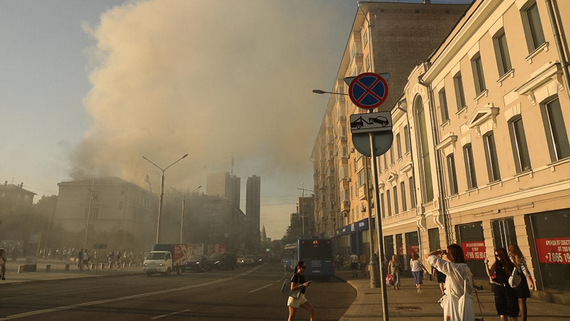 Пожар в центре Москвы распространился на 700 квадратных метров