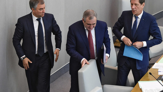 До конца июля руководящие посты в Госдуме покинут Неверов, Завальный и Свищев