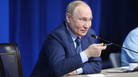 Путин подписал закон об отсрочке от призыва для сотрудников прокуратуры и СК