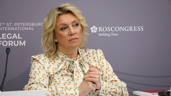 Захарова связала заявления Зеленского о прекращении конфликта с ситуацией в США