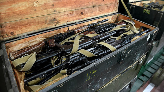 Госдума приняла закон о передаче сданного оружия военизированным организациям