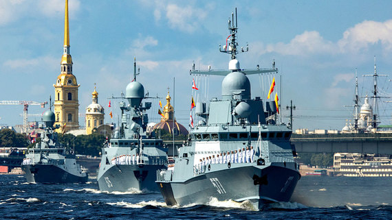 Как прошел Главный военно-морской парад в Санкт-Петербурге
