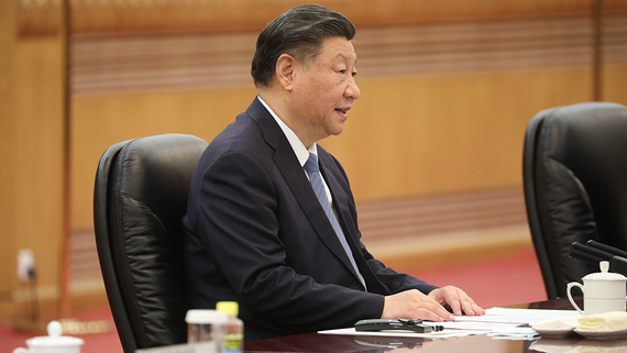 Си Цзиньпин призвал усилить меры по увеличению внутреннего потребления в Китае