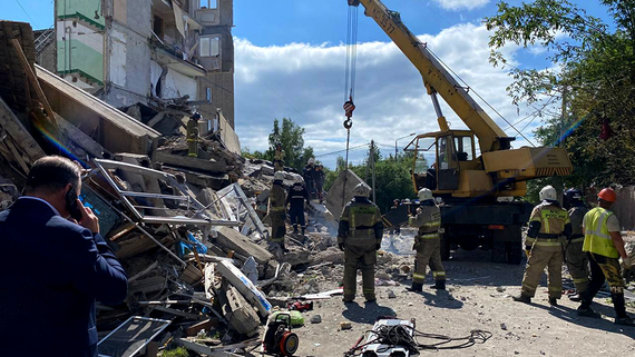 Один человек погиб при частичном обрушении многоэтажки в Нижнем Тагиле