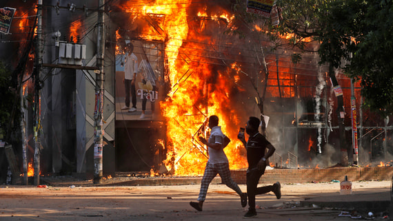 Ситуация в Бангладеш выходит из-под контроля властей