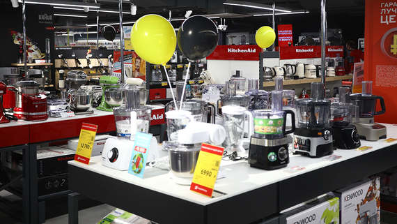 Крупные ритейлеры обещают сдерживать цены на электронику и технику