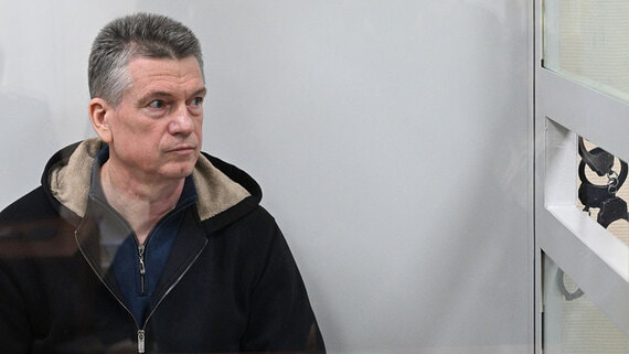 Суд оставил в СИЗО генерала Кузнецова