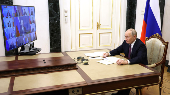 Путин потребовал подписать документы по строительству ВСМ Москва – Петербург