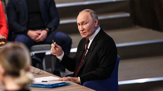 Путин: Россия осуждает захват Израилем сирийских территорий