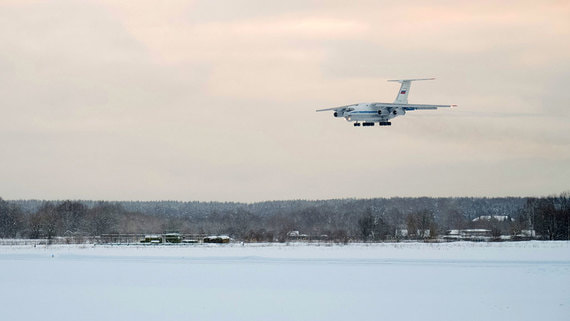 Минобороны подтвердило крушение самолета Ил-76 в Белгородской области