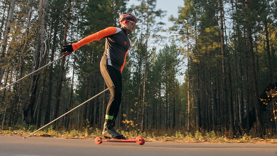 Спорт на выходные: Овечкин против Демидова, лыжероллеры и телешоу про хоккей