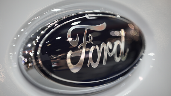 Ford повышает цены на модели из Мексики из-за пошлин США