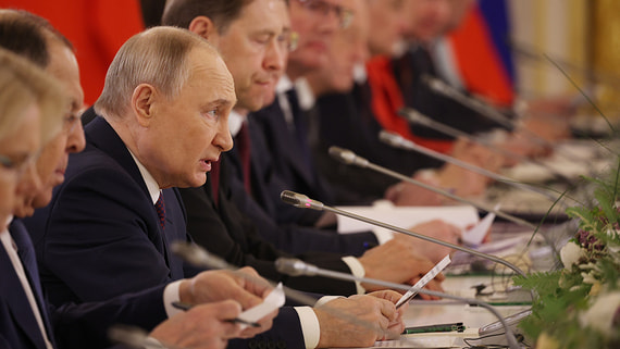 Путин и Си заявили о необходимости устранить первопричины кризиса на Украине