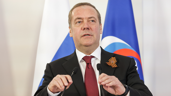 Медведев ответил на призывы лидеров ЕС к перемирию под угрозой санкций