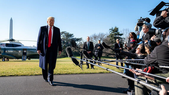 Трамп прибыл в Саудовскую Аравию