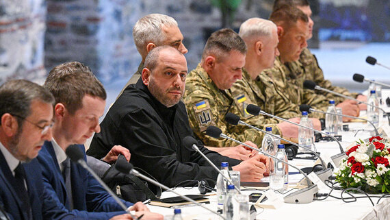 ТАСС: делегации России и Украины взяли паузу на переговорах в Стамбуле
