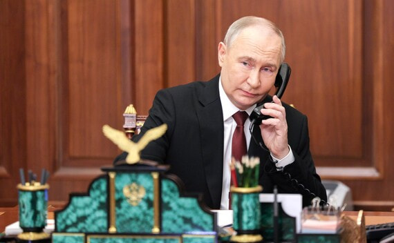 Белый дом: разговор между Путиным и Трампом продолжается