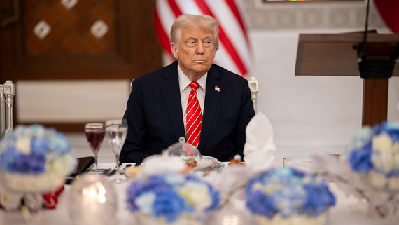 Bloomberg: Трамп рассматривает возможность введения новых санкций против РФ