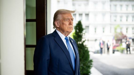 Трамп не будет угрожать России санкциями ради сохранения диалога по Украине