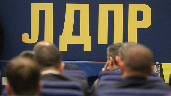 Мандат Маркова в Госдуме передали Владимиру Сысоеву