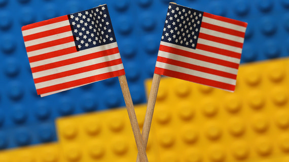 К чему может привести приостановка поставок вооружений США Украине