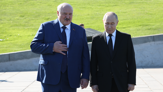 Путин поздравил Лукашенко с Днем независимости Белоруссии