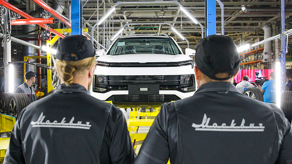 Автозавод «Москвич» объявил о старте продаж кроссовера «Москвич 8»