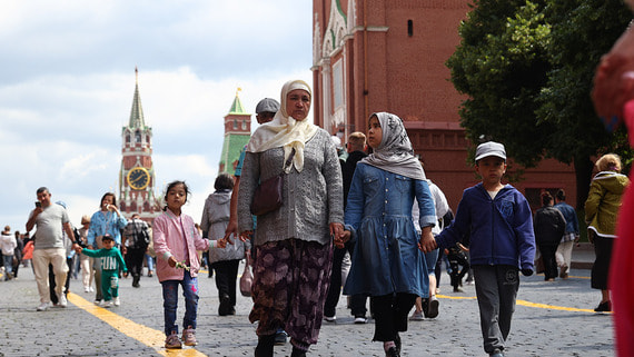 Каждый четвертый иностранный подросток находится в реестре контролируемых лиц РФ