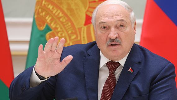 Лукашенко пригласил Трампа с семьей посетить Минск