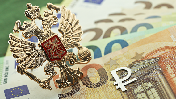 Доля рублевых расчетов в экспорте России впервые превысила 55%