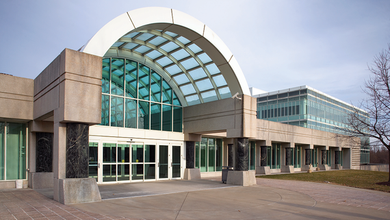 Штат национальной разведки США сократят более чем на 40%