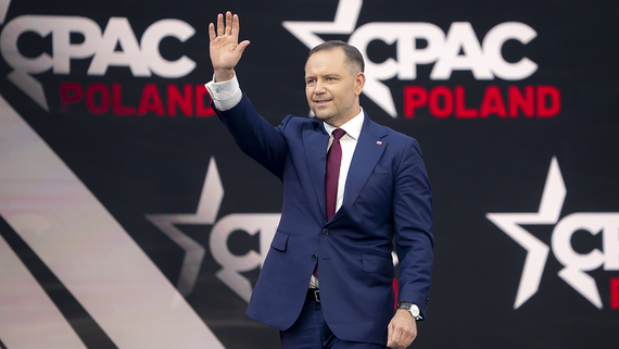 Президент Польши наложил вето на закон о соцвыплатах неработающим украинцам