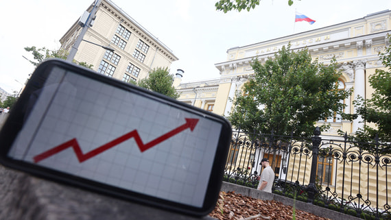 Банк России: июль показал рост ипотеки и корпоративных кредитов