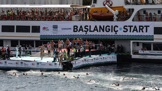 Глава оргкомитета опроверг сообщения о сигналах чипа пропавшего в Босфоре пловца