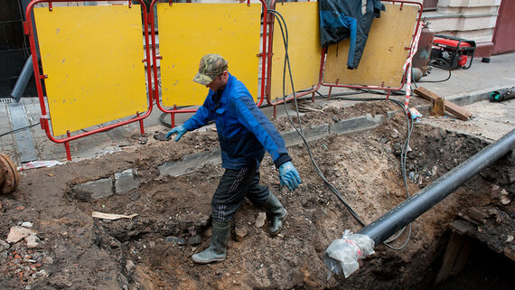 Один человек пострадал из-за прорыва теплотрассы в Химках