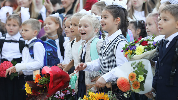 Минпросвещения опубликовало рекомендации по проведению 1 сентября