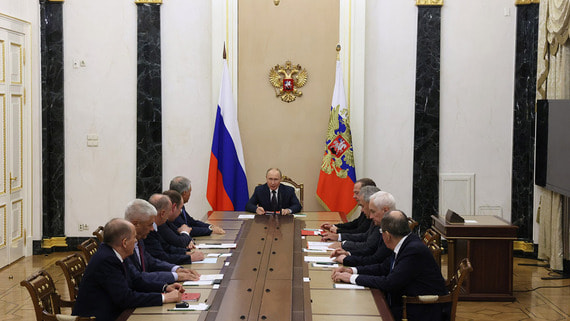 Путин 29 августа проведет совещание с постоянными членами Совета безопасности