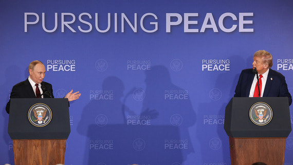 В Кремле считают нецелесообразным раскрывать детали переговоров Путина и Трампа