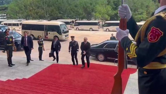 Путин прибыл на прием в честь 80-летия окончания Второй мировой войны в Пекине