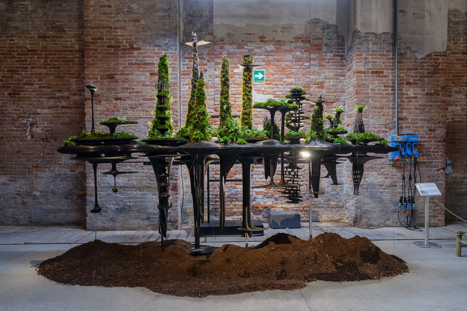 Проект Co-Exist в павильоне Китая, представленный в рамках 19-й Венецианской архитектурной биеннале