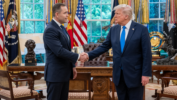 Президент Польши обсудил с Трампом инцидент с дронами