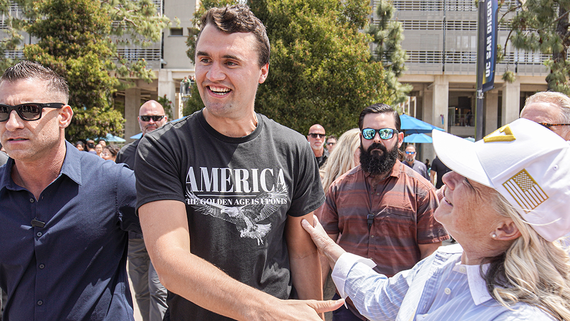 В США совершено покушение на консервативного активиста Чарли Кирка